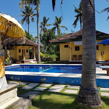 Secret Garden Bungalows Нуса-Лембонган Экстерьер фото